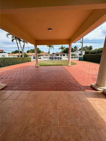 2216 SW 60th Ave, Miami, FL 33155
