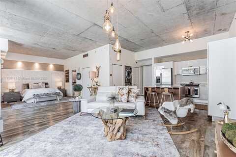 133 NE 2nd Ave, Miami, FL 33132