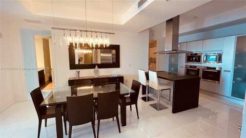 18201 Collins Ave, Sunny Isles Beach, FL 33160