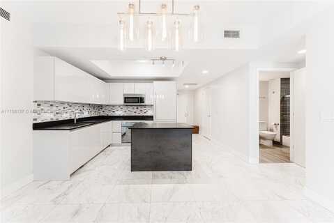 1010 Brickell Ave, Miami, FL 33131
