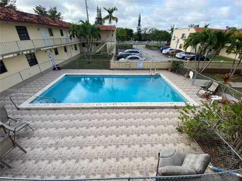 8701 SW 12th St, Miami, FL 33174