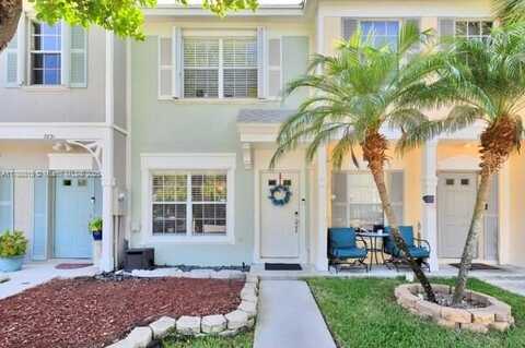 7833 Sanibel Dr, Tamarac, FL 33321
