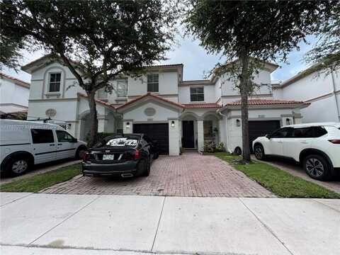 8161 NW 107th Ct, Doral, FL 33178