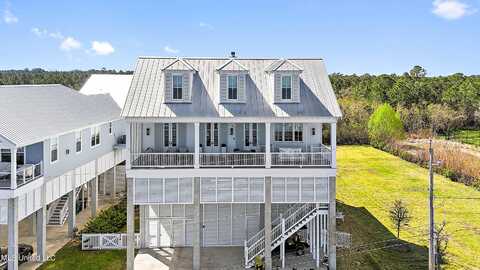 1532 N Beach Boulevard, Bay Saint Louis, MS 39520