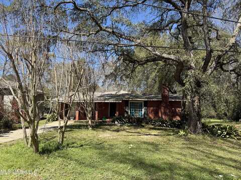 408 Robinhood Road, Jackson, MS 39206