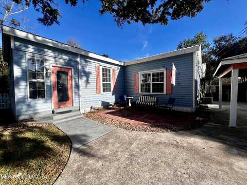 225 Magnolia Street, Long Beach, MS 39560