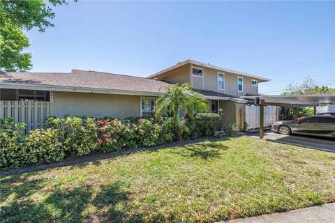 6902 EL CENTRO COURT, TAMPA, FL 33634