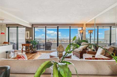 5950 PELICAN BAY PLAZA S, GULFPORT, FL 33707