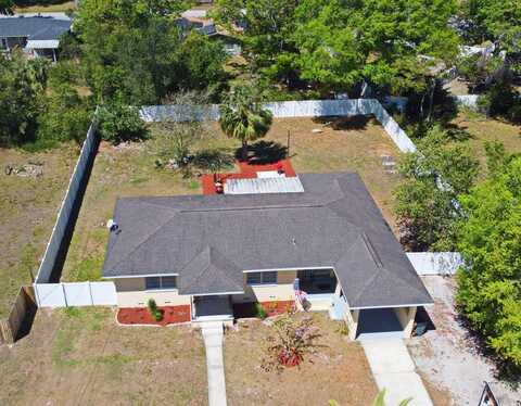 10 LILAC DRIVE, DEBARY, FL 32713