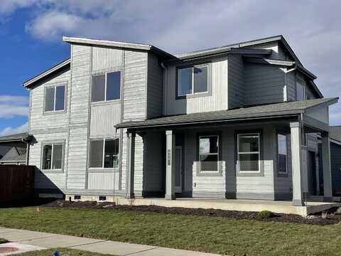 4087 SW 47th Place, Redmond, OR 97756