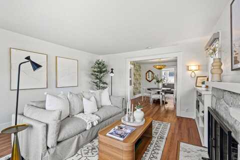 791 Spruce AVE, Pacific Grove, CA 93950