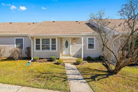 110 Henley Court, Freehold, NJ 07728