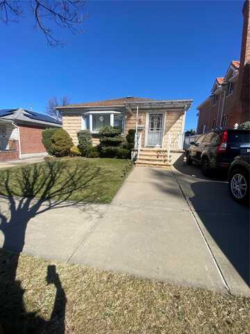 151-49 27 AVENUE, Whitestone, NY 11354