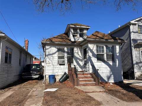 17203 119th Avenue, Jamaica, NY 11434