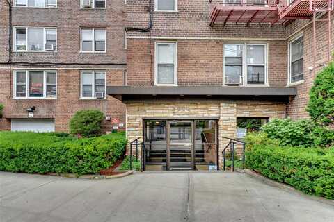 4265 Webster Ave., Bronx, NY 10470