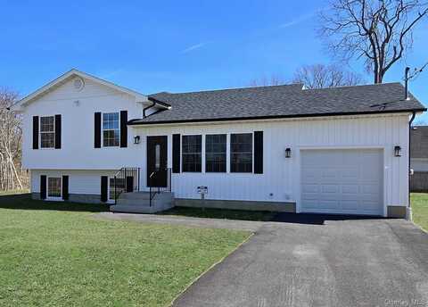 68 Ostend Circle, Shirley, NY 11967