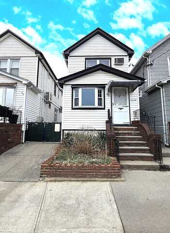 85-09 Sutter Avenue, Ozone Park, NY 11417