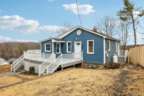 29 Fairway, Mahopac, NY 10541