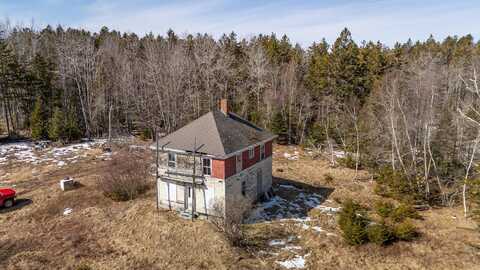 206 Main Road, Islesboro, ME 04848