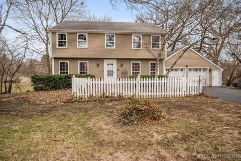 38w512 E Mary Lane, Saint Charles, IL 60175