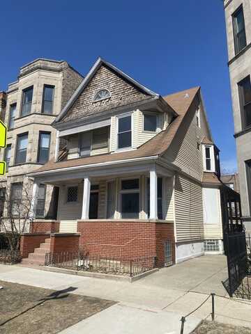 1522 W Wilson Avenue, Chicago, IL 60640
