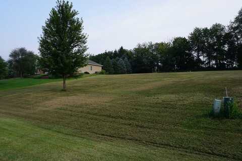 334 Rockside Drive, Dixon, IL 61021