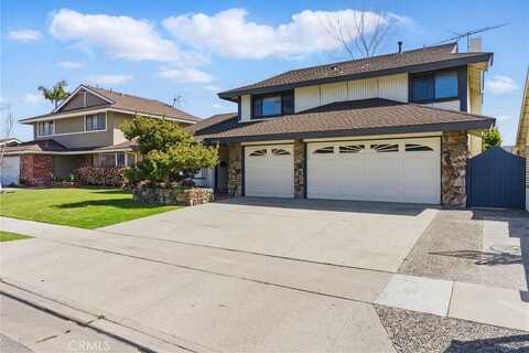 17192 Saint Andrews Lane, Huntington Beach, CA 92649