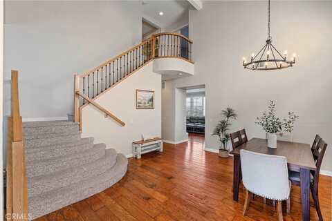 11 Spring View Way, Rancho Santa Margarita, CA 92688