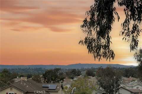 11 Spring View Way, Rancho Santa Margarita, CA 92688