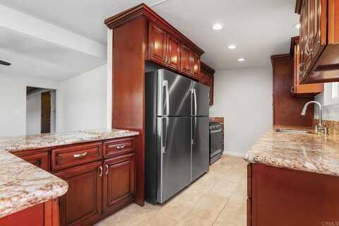 129 S Ivory Ave, El Cajon, CA 92019