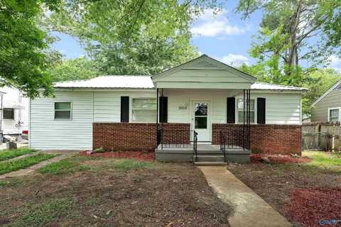 2004 Enolam Blvd SE, Decatur, AL 35601