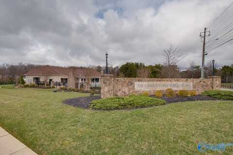 5 Spring Haven Circle SE, Huntsville, AL 35803