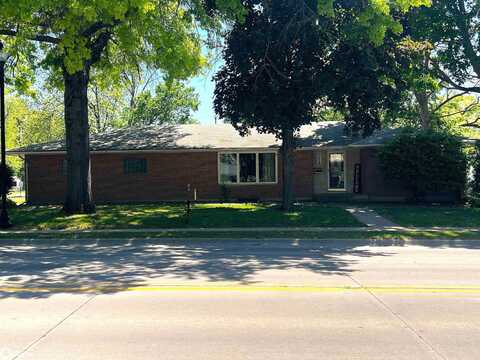 610 E Washington Street, Mount Pleasant, IA 52641