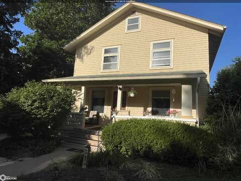 909 S Main Street, Fairfield, IA 52556