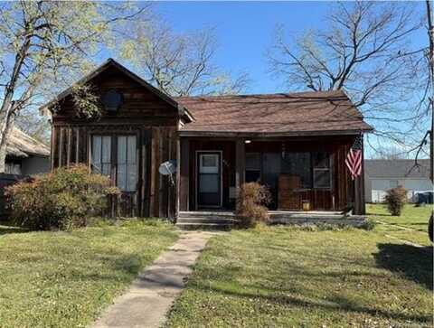 421 E Comanche Avenue, McAlester, OK 74501