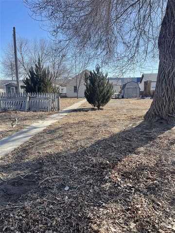 814 Conant Ave, Worland, WY 82401