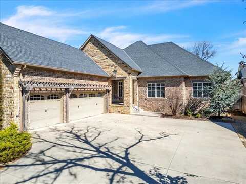 1600 Boathouse Road, Edmond, OK 73034