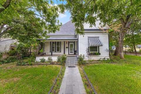 824 S Alamo Street, Weatherford, TX 76086