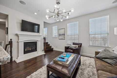 7917 Parkwood Boulevard, Plano, TX 75024