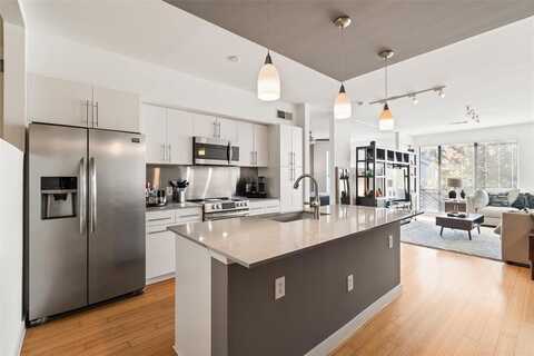 4040 N Hall Street, Dallas, TX 75219
