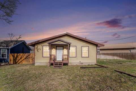353 Spring Valley Circle, Azle, TX 76020