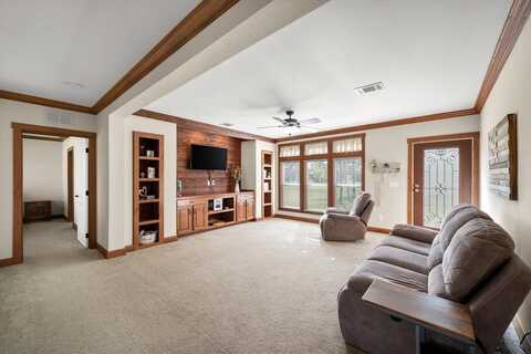 863 SE County Road 2230, Corsicana, TX 75109
