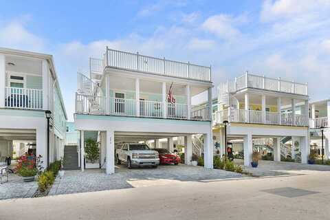 273 NE Coastal Drive, Jensen Beach, FL 34957
