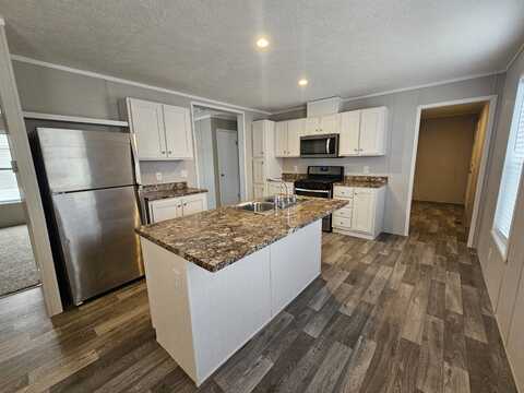 46000 Geddes Road, Canton, MI 48188