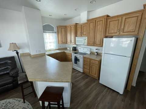 2401 W. Southern Ave. #402, Tempe, AZ 85282