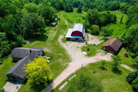 E5254 Circle J Road, Marion, WI 54950