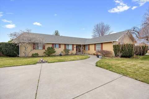 4210 Desert Plateau, Pasco, WA 99301