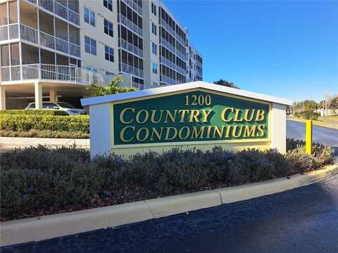 1200 COUNTRY CLUB DRIVE, LARGO, FL 33771