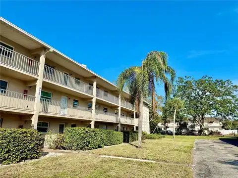 3987 MACEACHEN BOULEVARD, SARASOTA, FL 34233