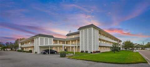 5720 13TH AVENUE N, Saint Petersburg, FL 33710